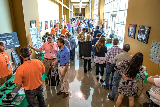 CNS celebrates Earth Day at Y-12 with speakers and activities for employees.