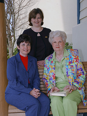 Y-12ers Elaine W. (left) and Amy A. (center) met Kathryn Odom Howard in April 2005 to share the Katy’s Kitchen: Y 12 Secret Recipes cookbook. Y-12ers Elaine W. (left) and Amy A. (center) met Kathryn Odom Howard in April 2005 to share the Katy’s Kitchen: Y 12 Secret Recipes cookbook.
