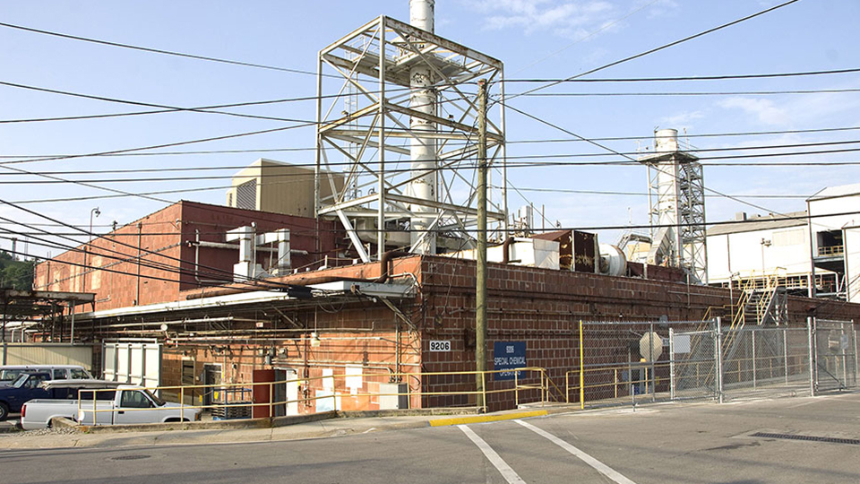 Building 9206 played a valuable role in both the Manhattan Project and the Cold War by processing special nuclear material.