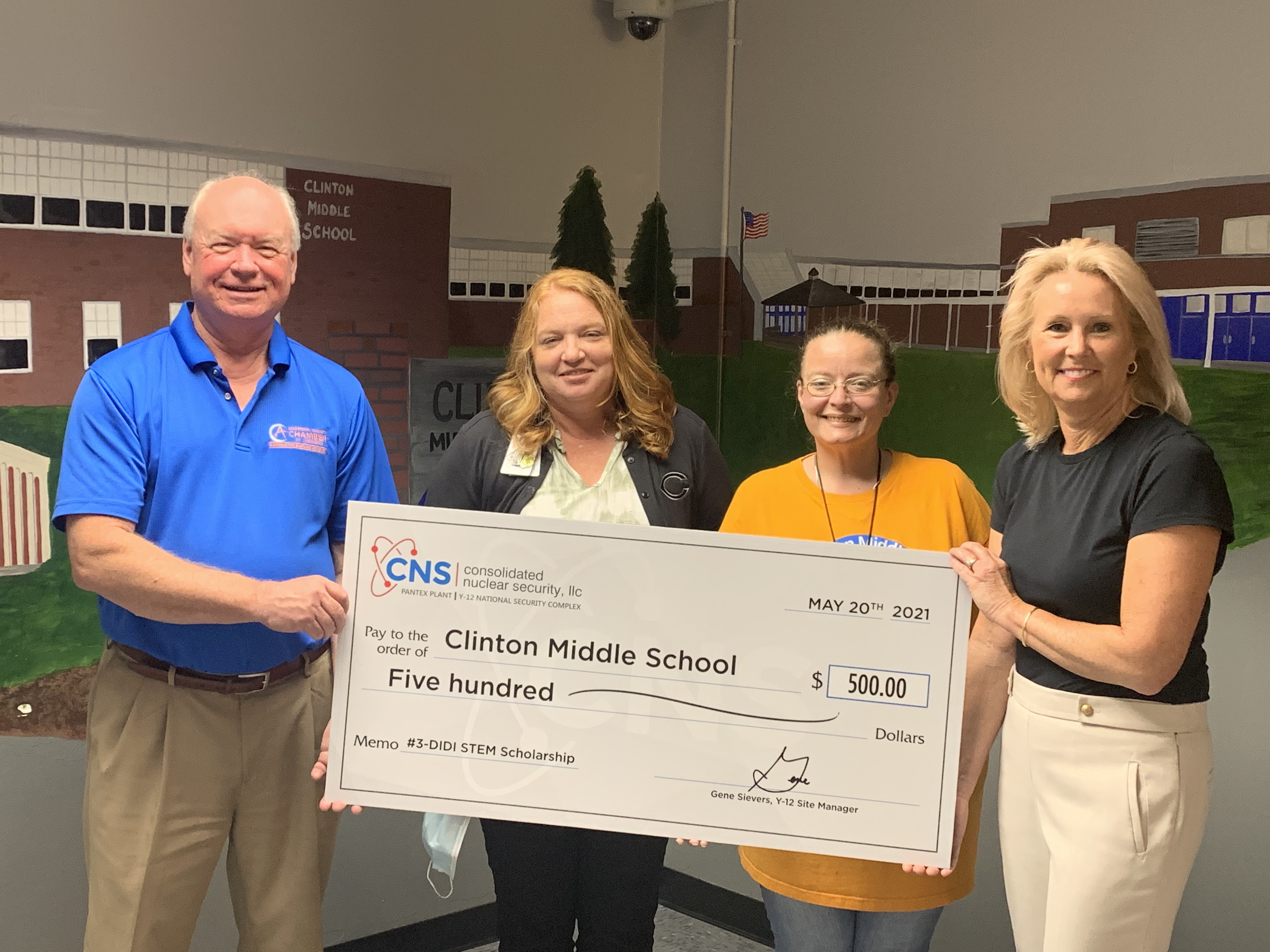 Clinton Middle School received a $500 scholarship from CNS for their third place