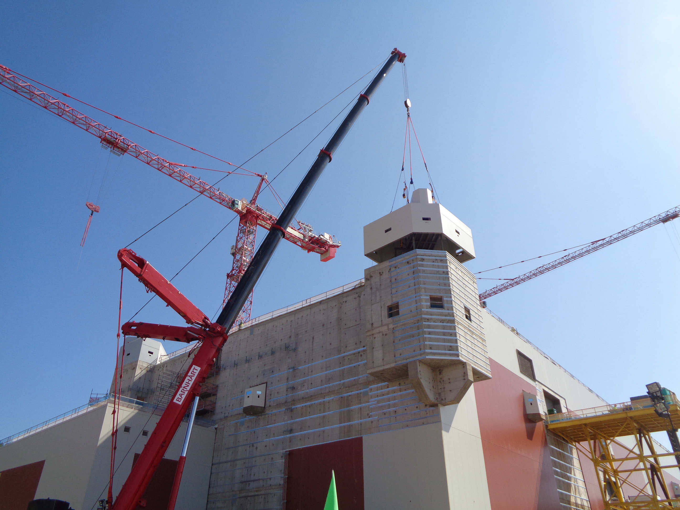 Placing the final security personnel enclosure