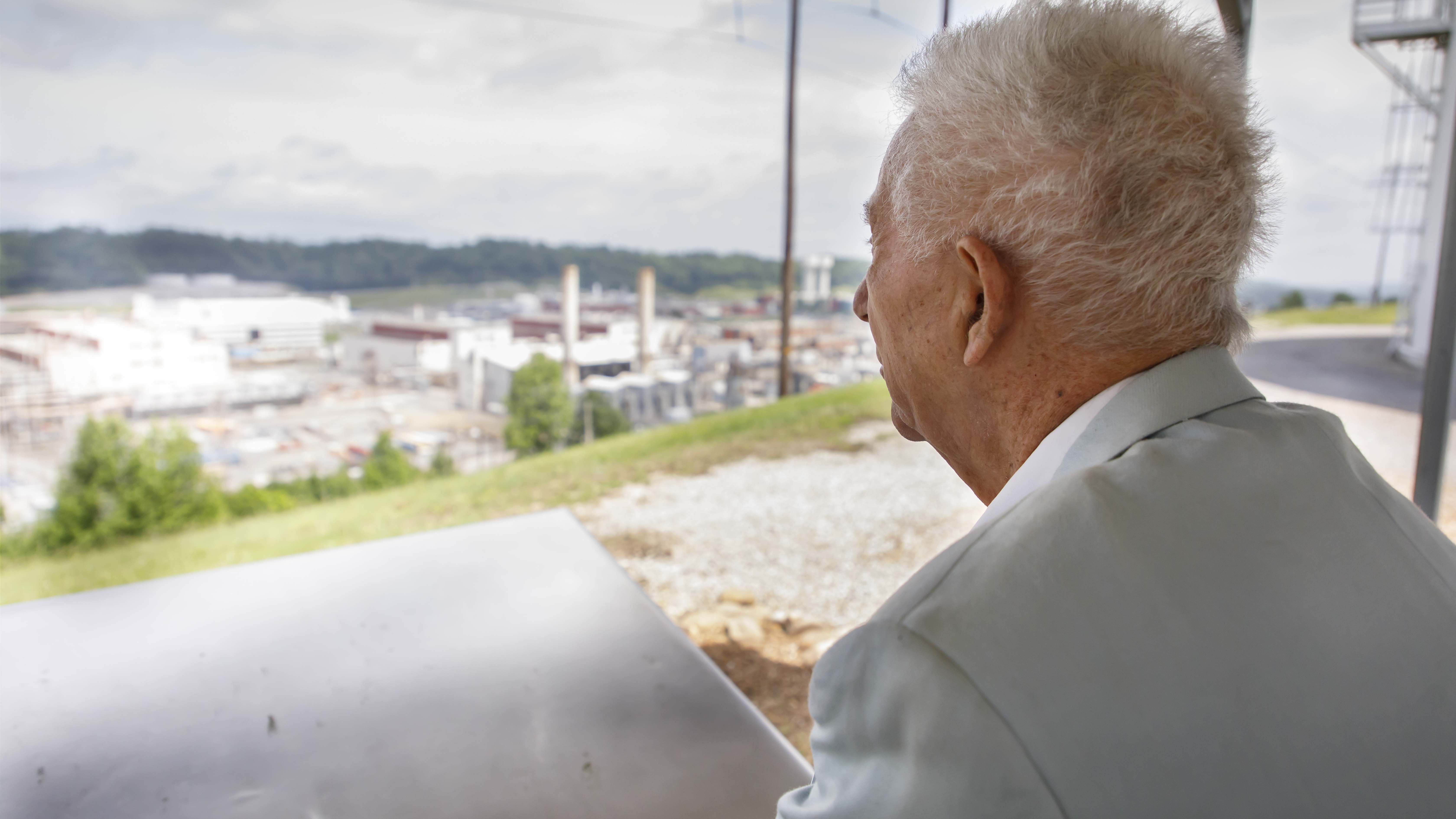 Bill Clark overlooks the Y-12 Plant while sharing stories of his work in various buildings