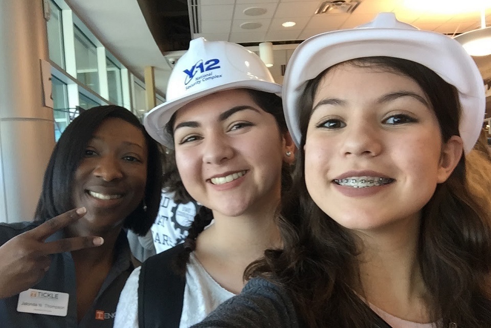 From left, Jalonda Thompson, University of Tennessee Tickle College of Engineering, with Sarah and Karah Godfrey