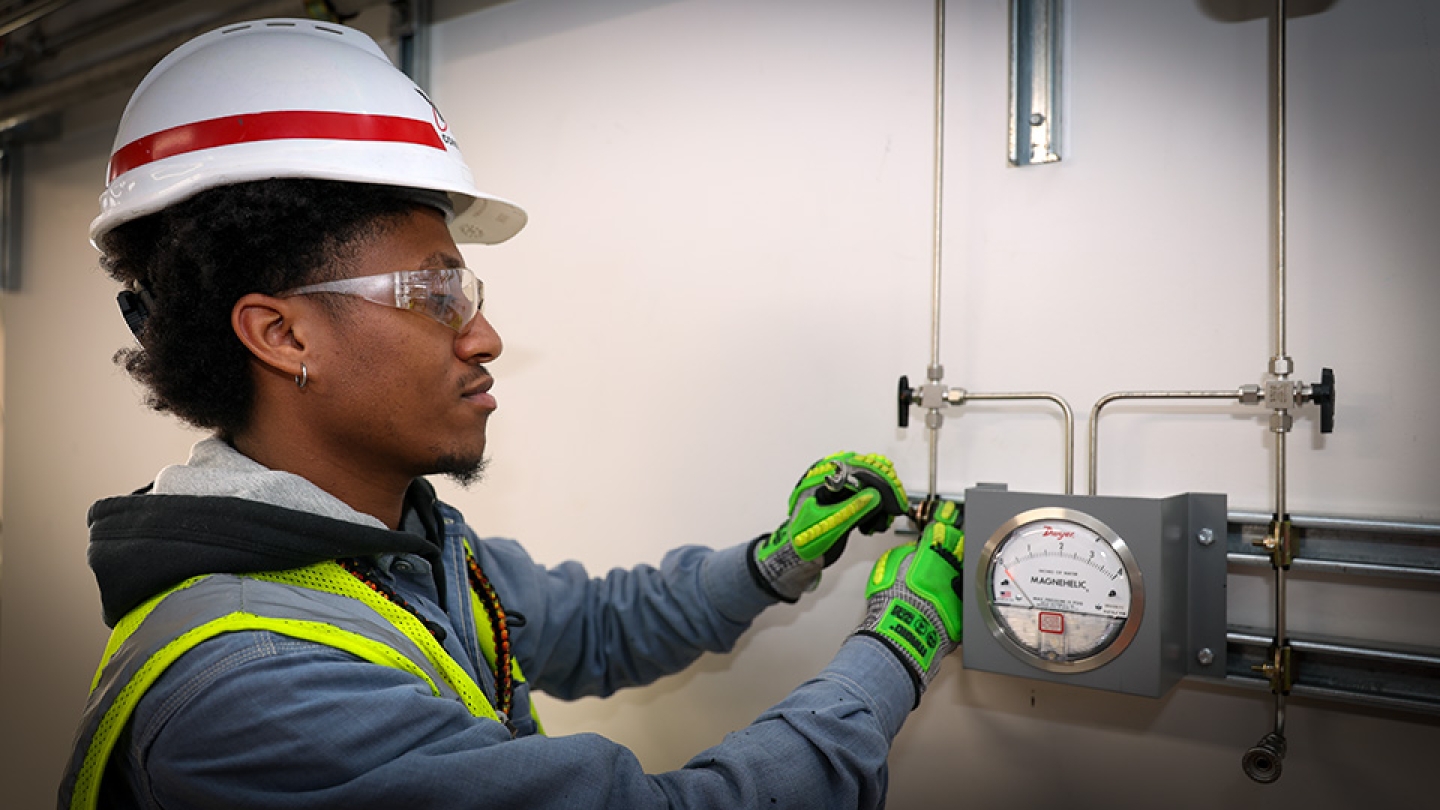Montorius “Monty” B. planned to become a plumber – then discovered pipefitting. He’s assigned to a mission-critical project at Y-12. 