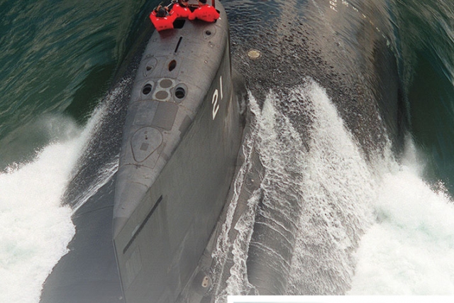 The Seawolf propulsor prototype was transported to Connecticut, where the sub was being built. One part went by truck, and two parts were so large they traveled by barge, starting from Oak Ridge and the Tennessee River system.